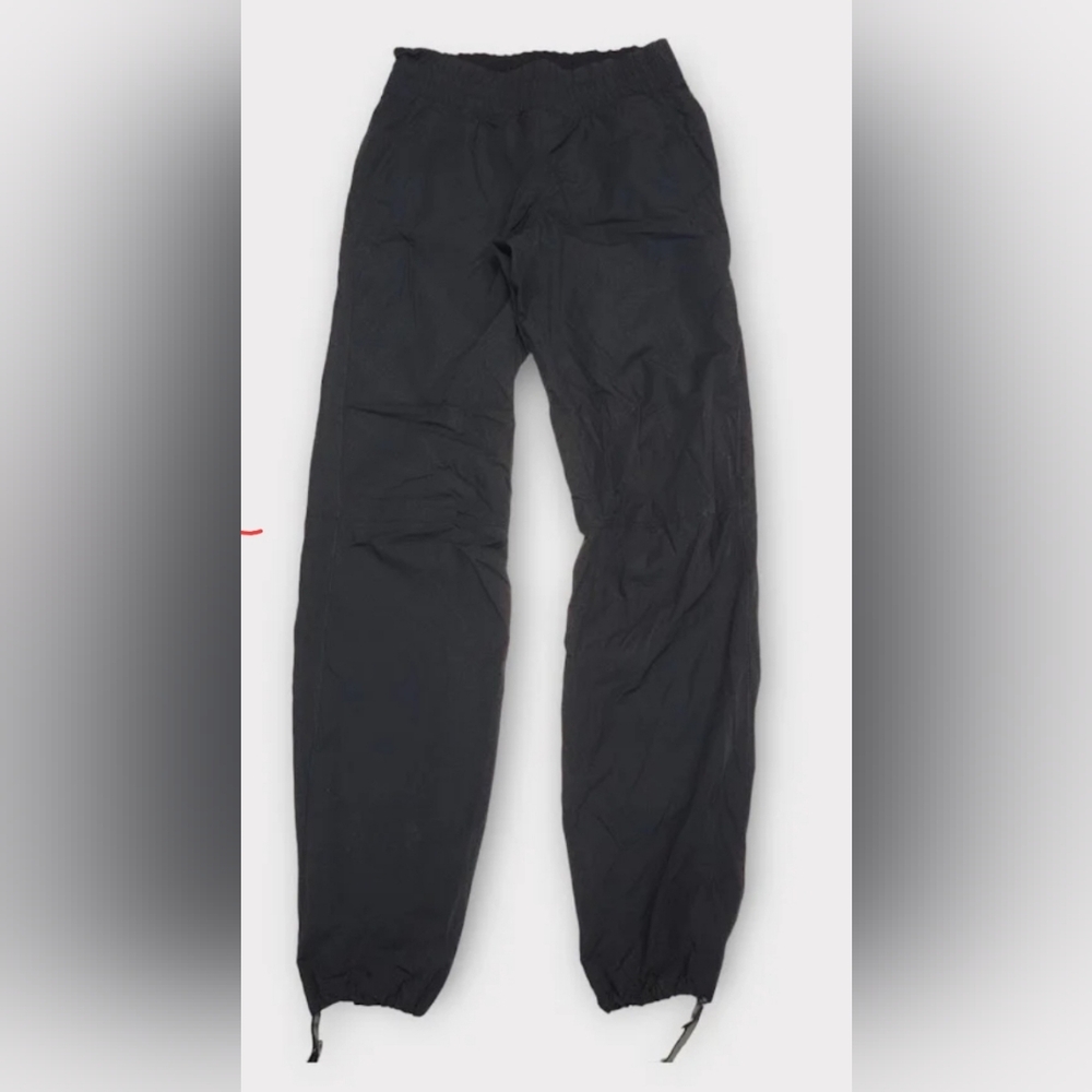 Size 4 - Lululemon Run: Dog Runner Pant